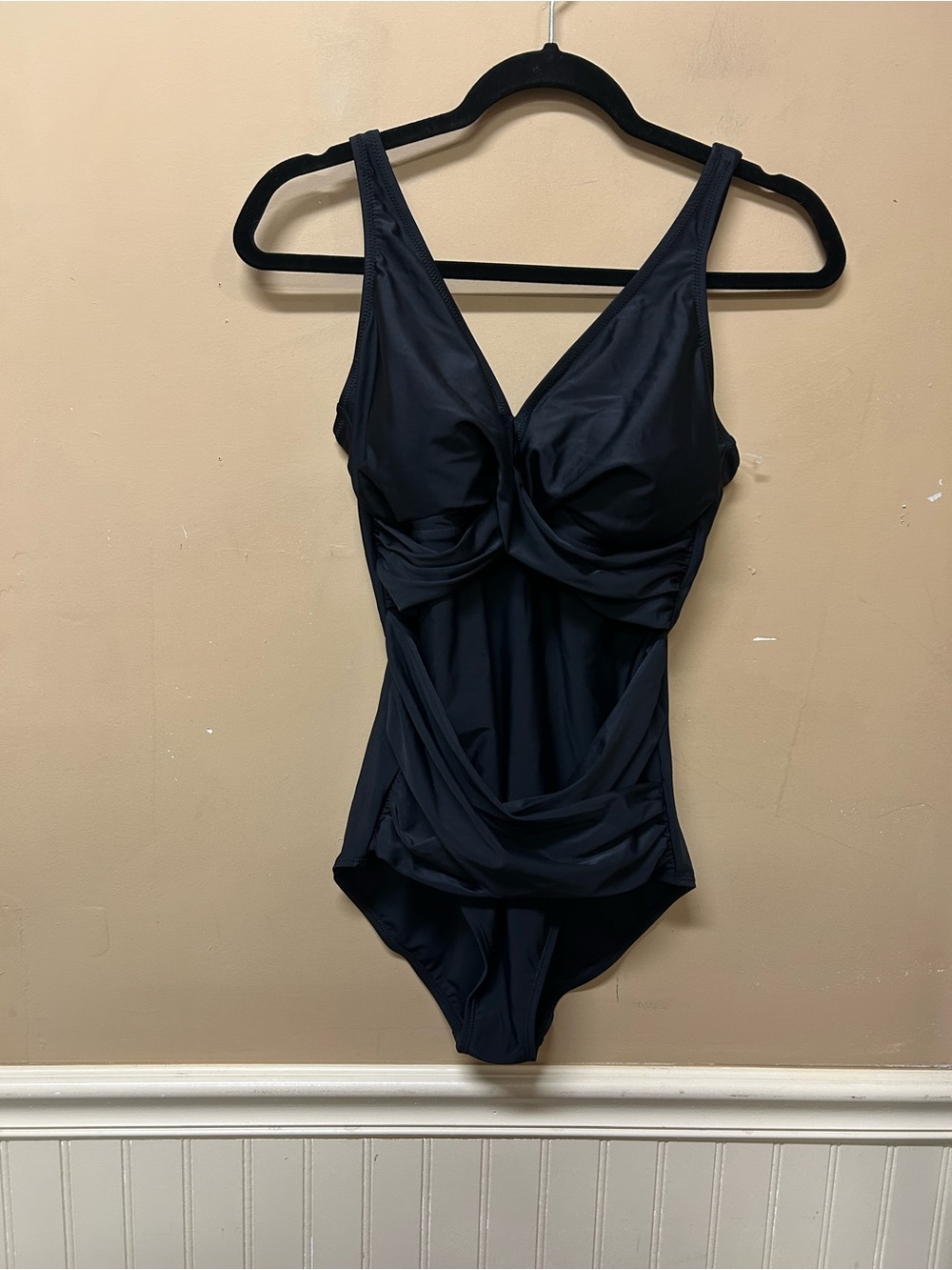 Smismivo Tummy Control Swimsuit Slimming One Piece Bathing Suit Black Size Med